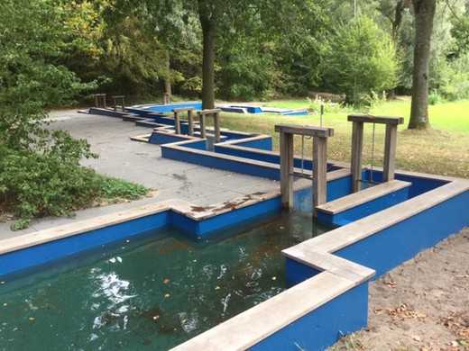 Sluisjescomplex waterspeelplaats Gaasperplas