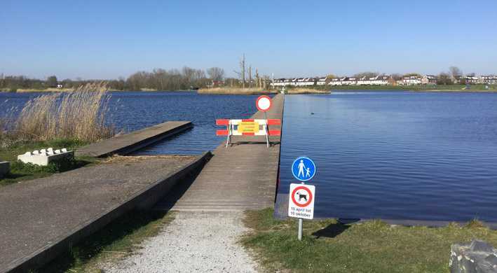 Afsluiting loopvlonder Ouderkerkerplas corona