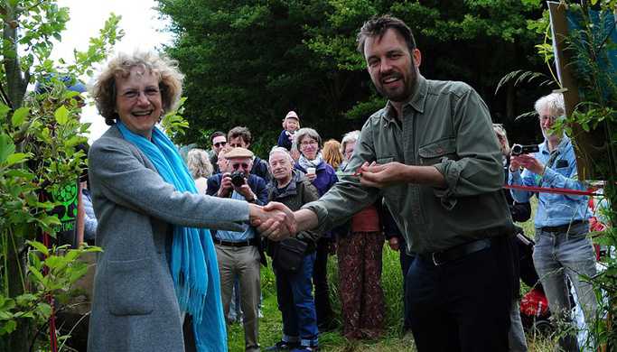 Opening voedselbos de Amstelaar