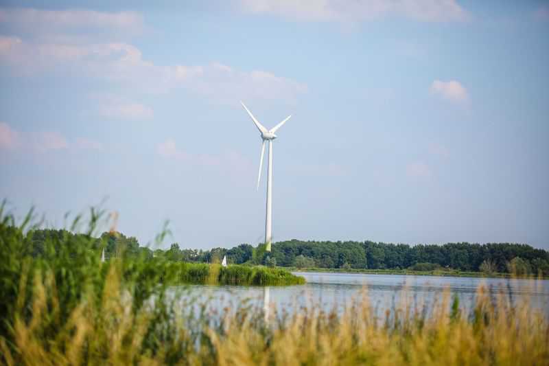 Ouderkerkerplas&nbsp;//&nbsp;ouderkerkerplas_.jpg&nbsp;(22&nbsp;K)