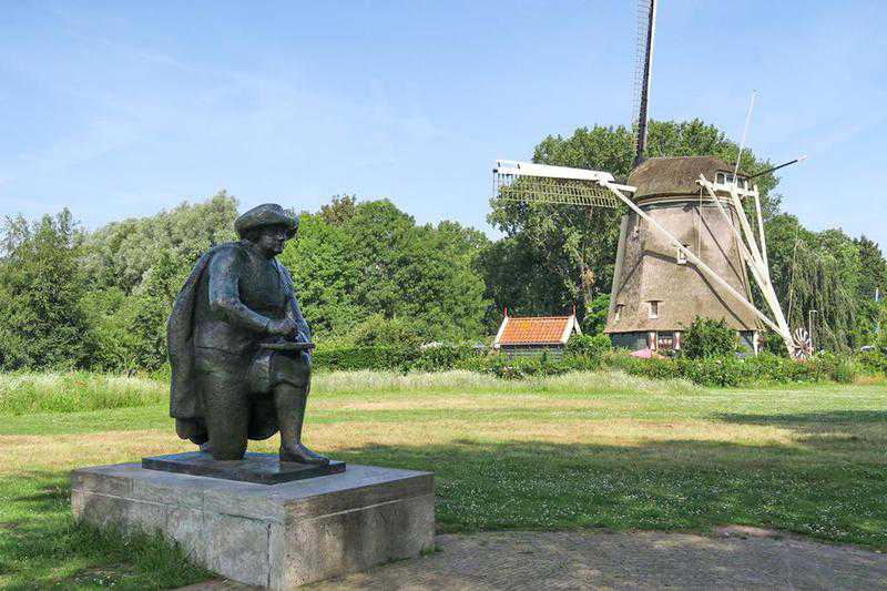 Standbeeld&nbsp;Rembrandt&nbsp;van&nbsp;Rijn&nbsp;langs&nbsp;de&nbsp;Amstel&nbsp;//&nbsp;standbeeld_rembrandt_langs_de_amstel.jpeg&nbsp;(65&nbsp;K)