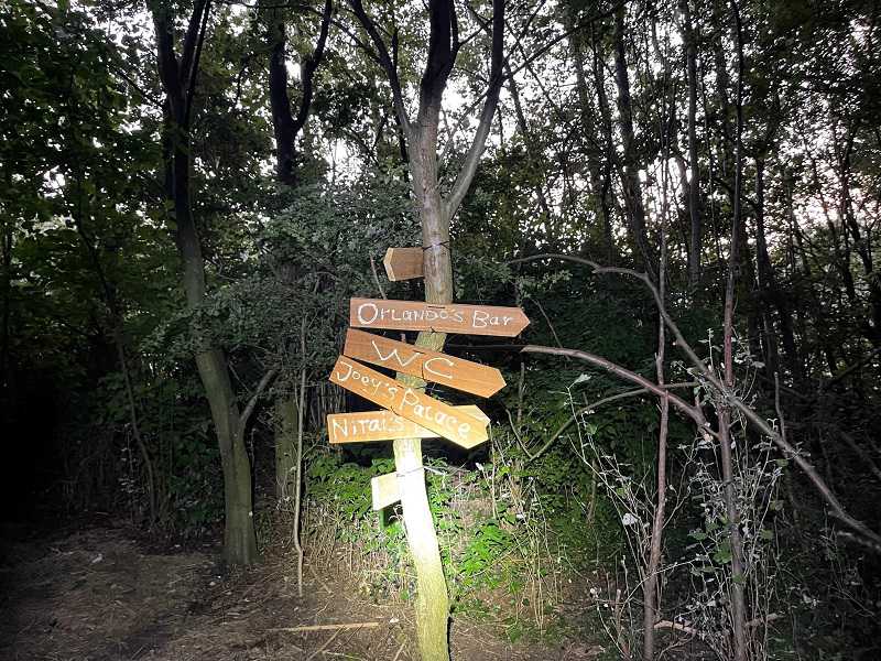 2021 Boomhut verwijderen 3 // boshut_verwijderen_2_-_klein.jpg (113 K)