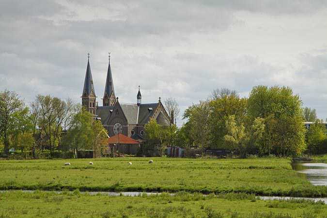 2021 Sint Urbanuskerk Duivendrecht // urbanuskerk_duivendrecht.jpeg (33 K)