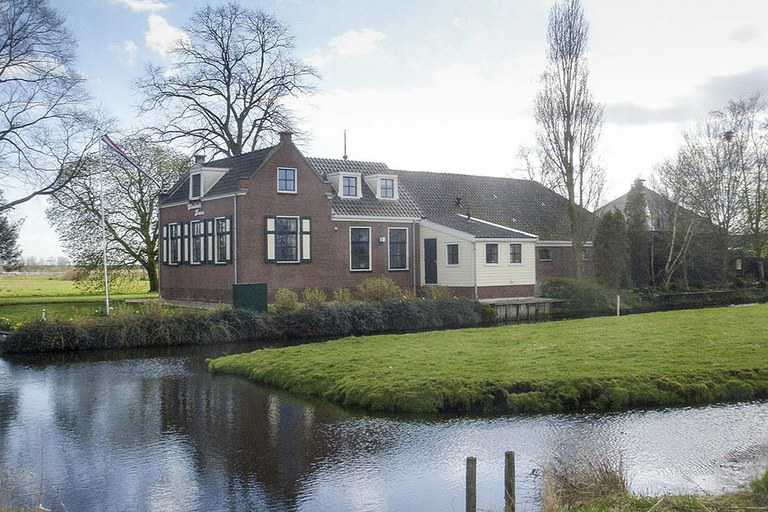 2023 - Boerderij Elisabeth Hoeve // elisabeth_hoeve.jpeg (55 K)